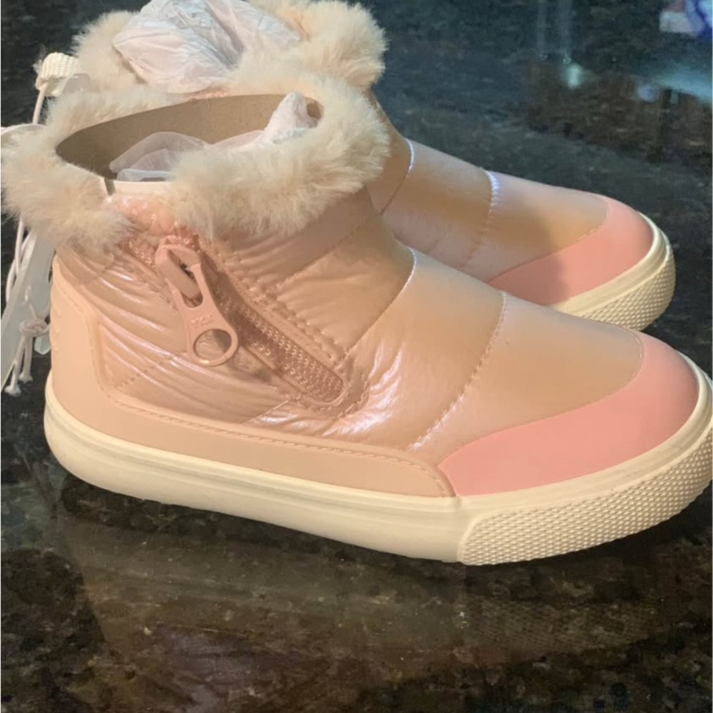 Cat & Jack Pink Baby Shoes Size 5